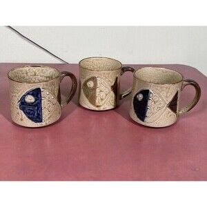 Vtg MCM Stoneware Raised Glazed Fish Coffee Mug Cup Nautical Aquatic Earth Tone